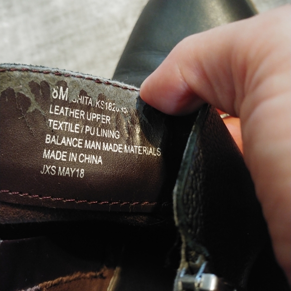 Kensie ankle boots. Size 8. Black - Picture 3 of 5